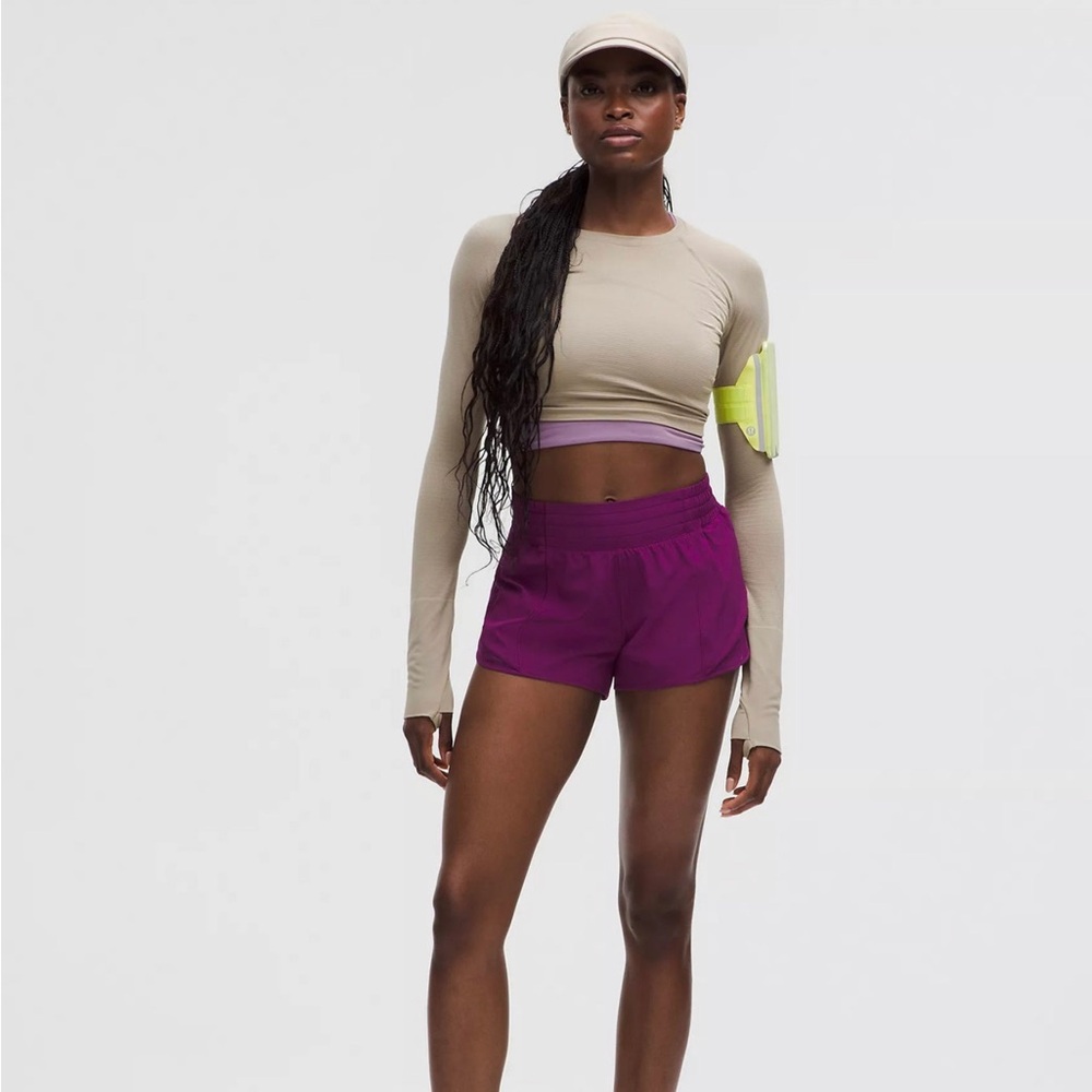 NWT Lululemon Hotty Hot shorts